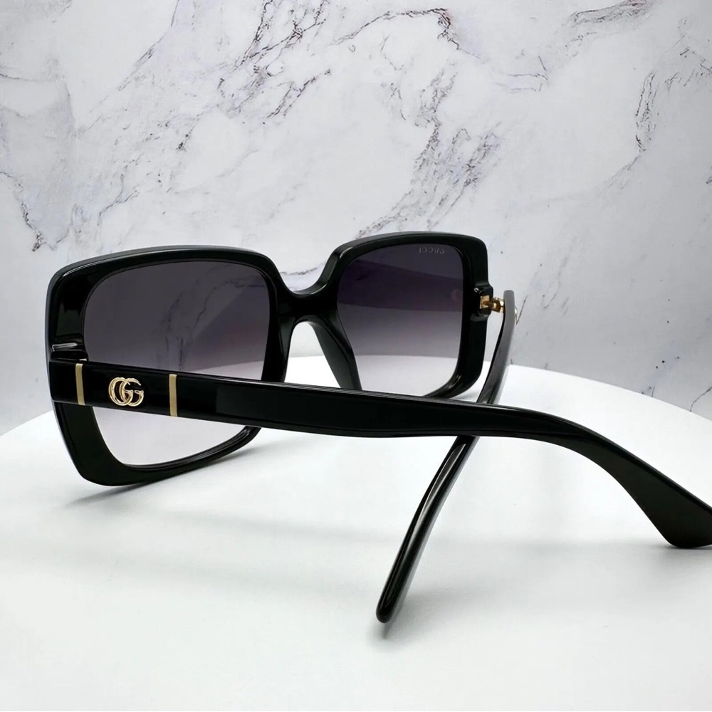 NEW IN BOX! Gucci Sunglasses